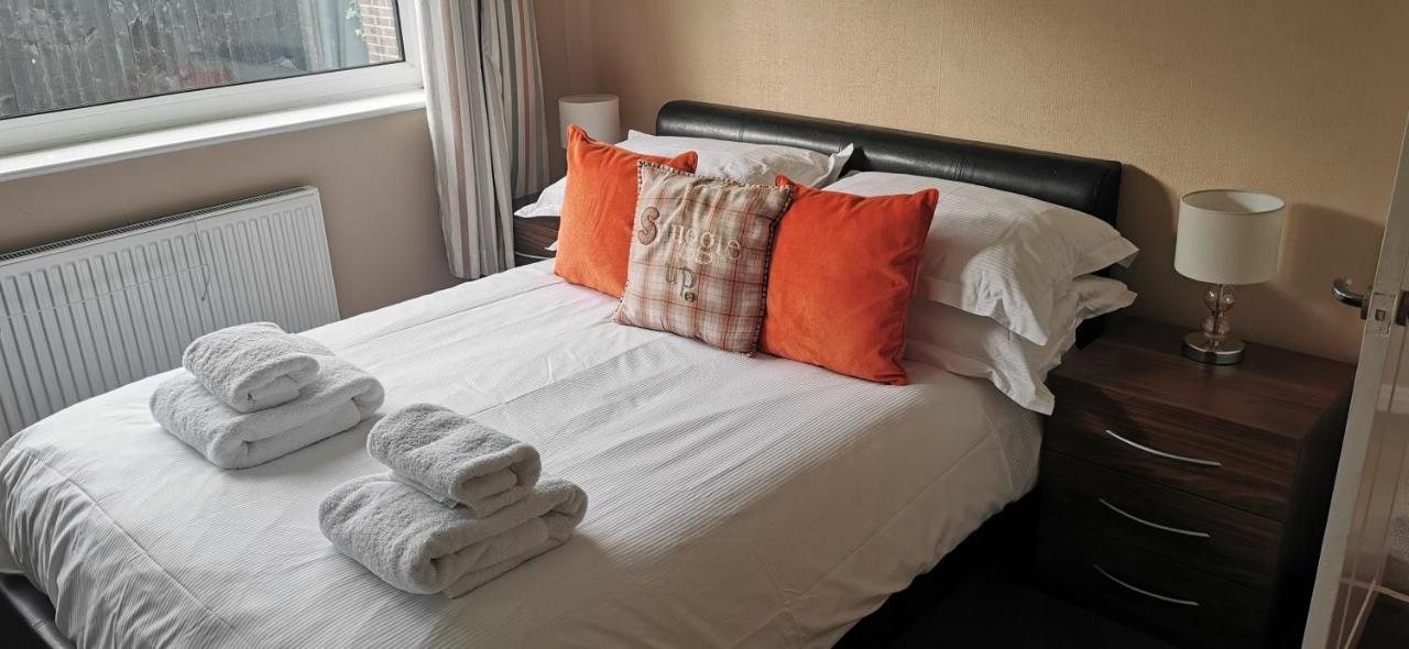 Spring Gardens Holiday Bungalow เคย์ตัน ภายนอก รูปภาพ