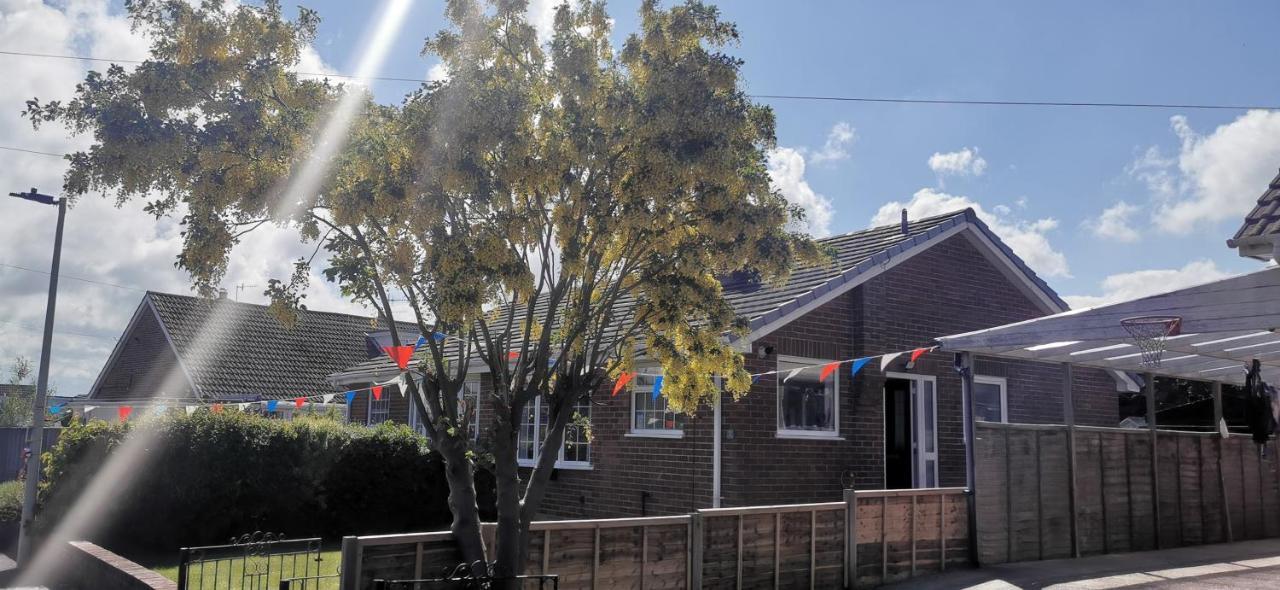 Spring Gardens Holiday Bungalow เคย์ตัน ภายนอก รูปภาพ