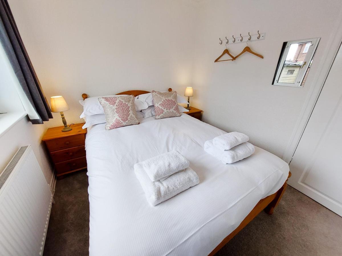 Spring Gardens Holiday Bungalow เคย์ตัน ภายนอก รูปภาพ